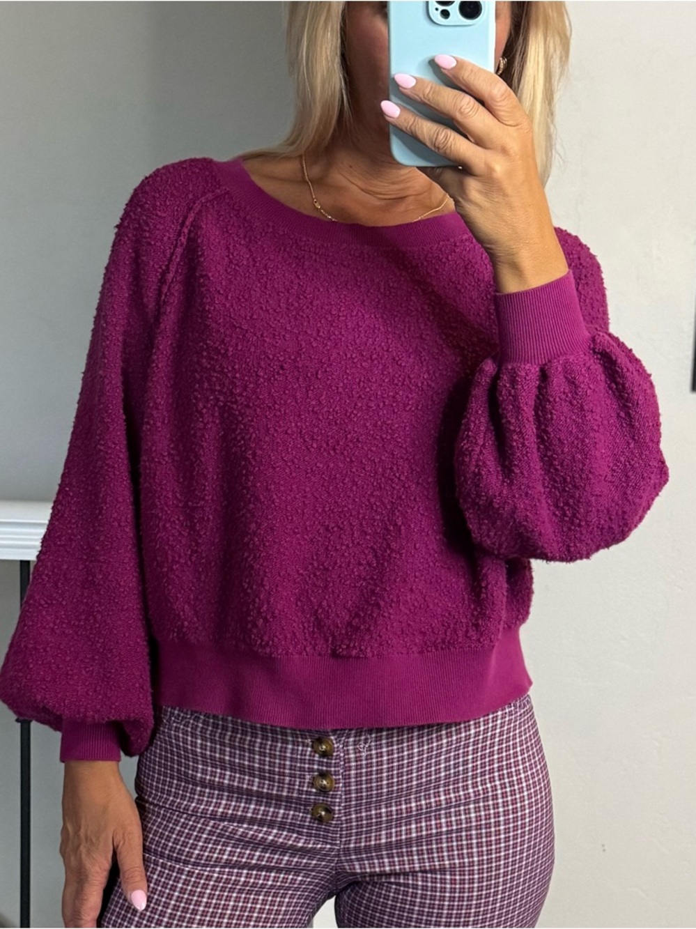 Free People Fuchsia Bubble-Sleeve Textured Crewneck Sweater